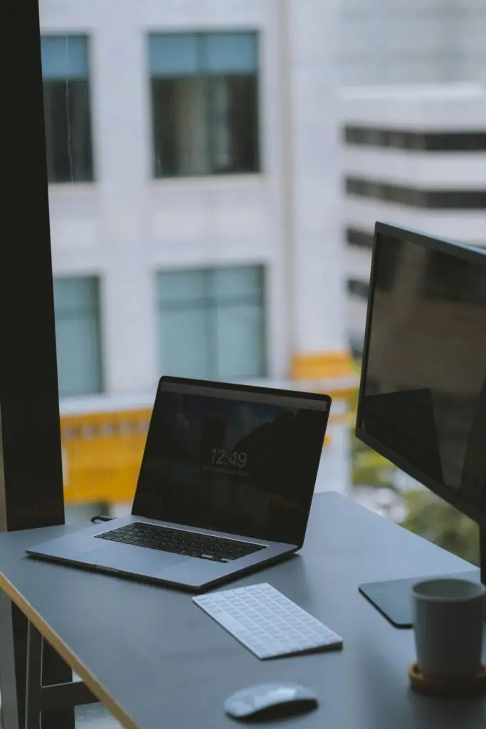 Lanpoint desk setup